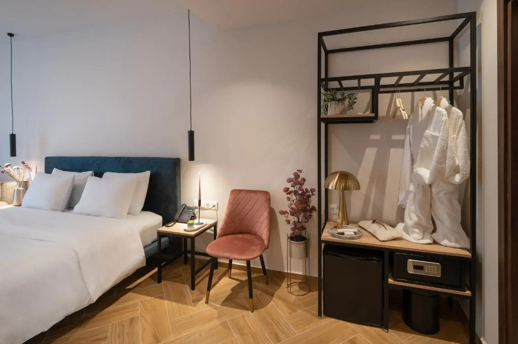 IRA - ΗΡΑ Hotel