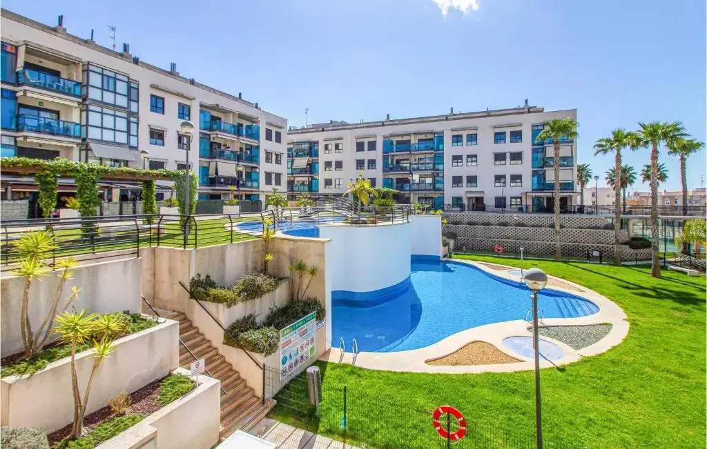Nice apartment in Santa Pola with 2 Bedrooms, WiFi and Outdoor swimming pool