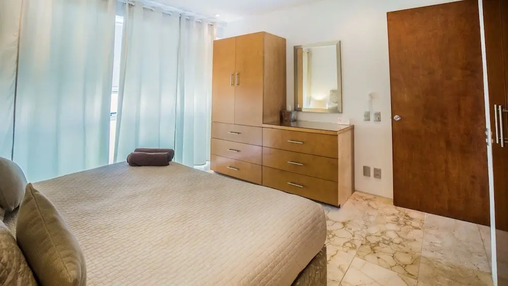 Abrazo Del Mar 3 Bedroom Condo