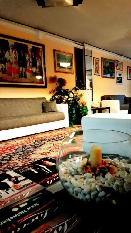 Hinterland Hotel