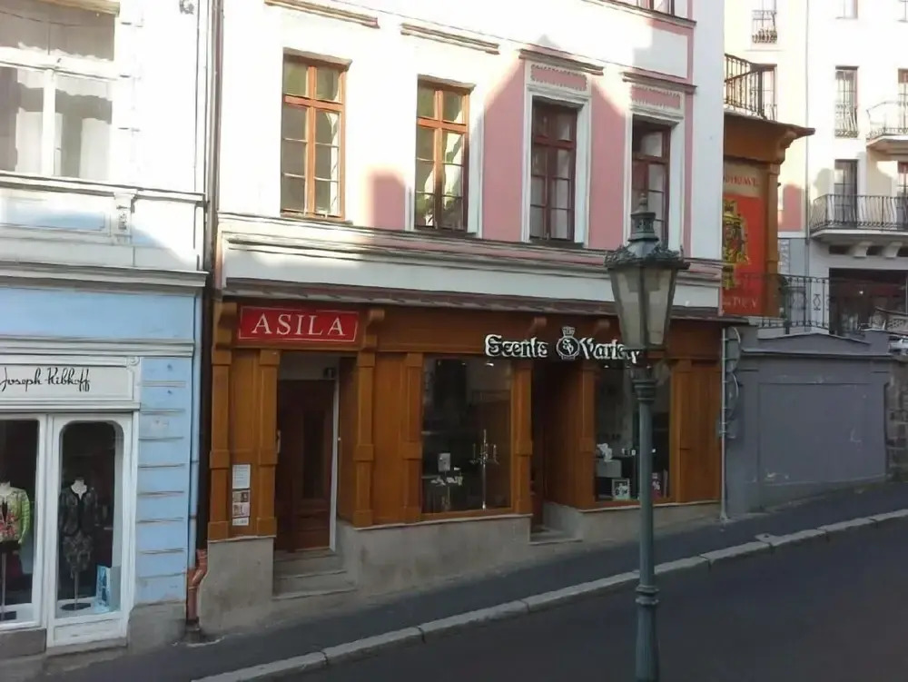 Hotel Asila