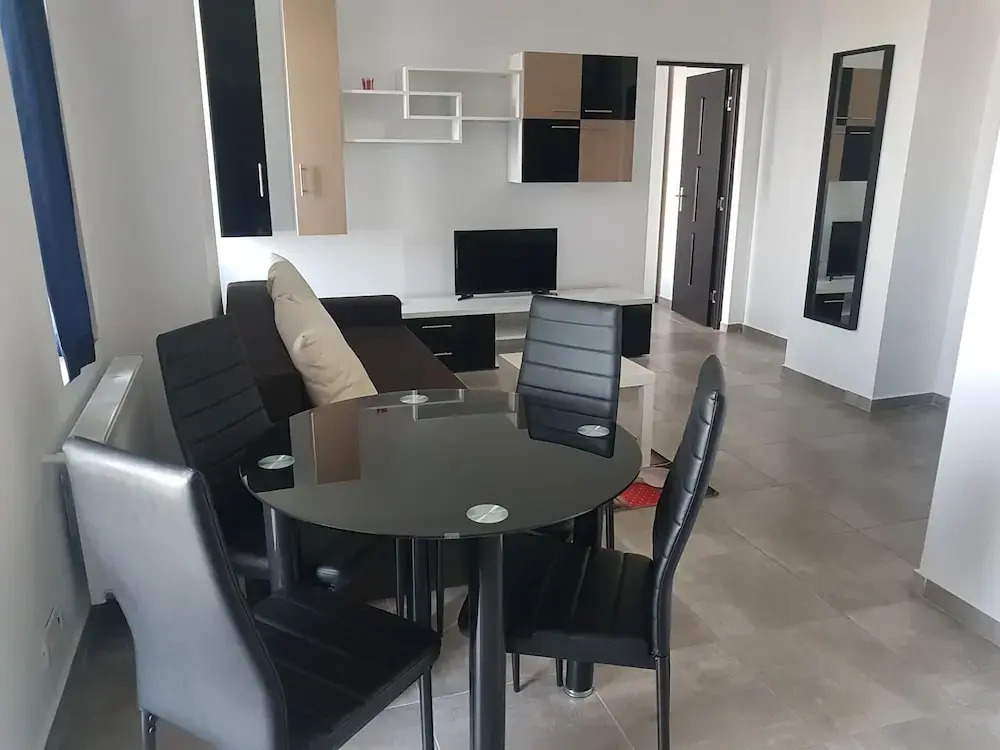 SummerHouse Apartments