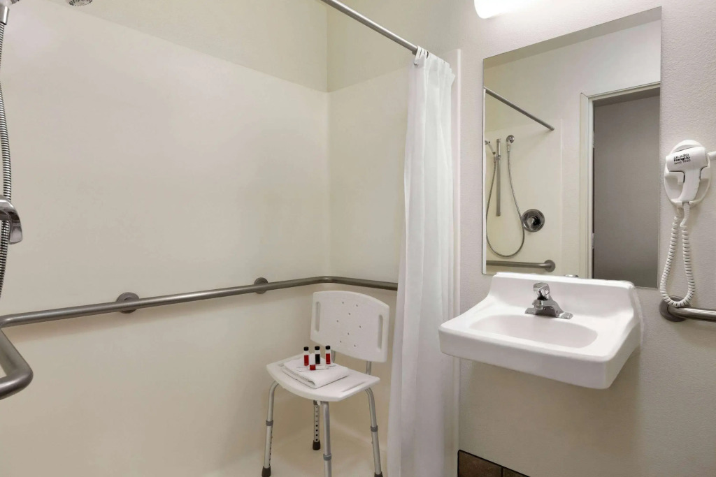 Travelodge by Wyndham Hermiston