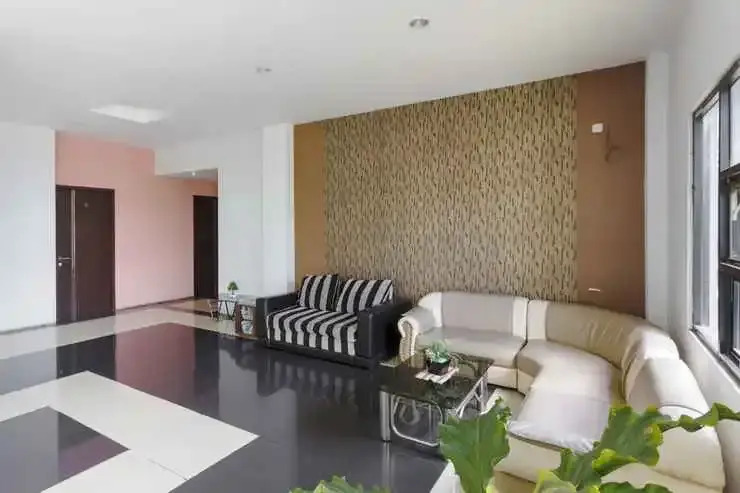 OYO 3343 Sunrise Hotel