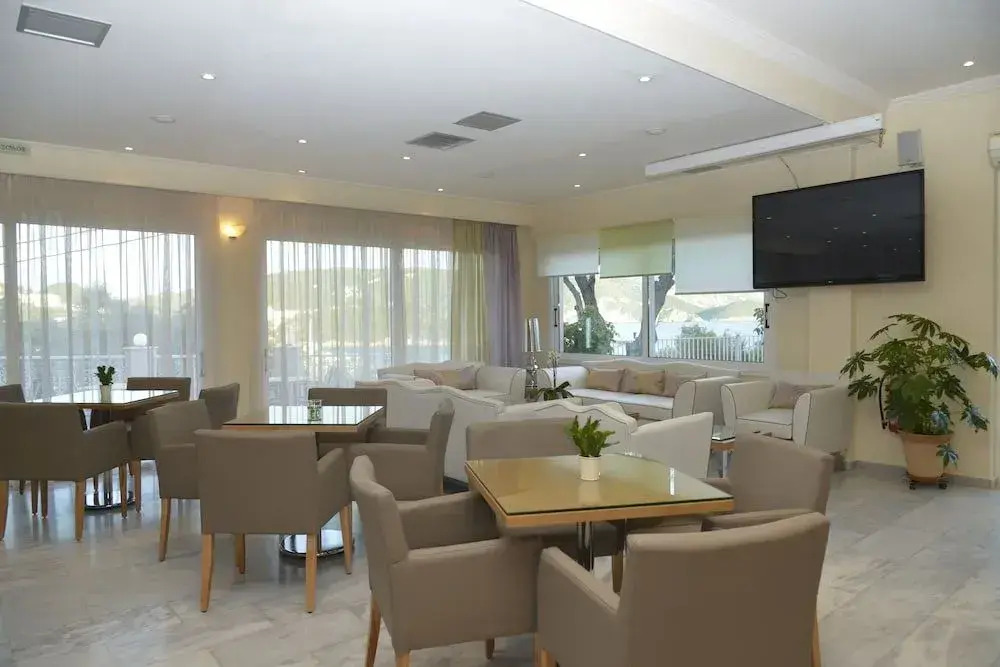 Odysseus Hotel