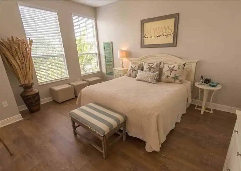 Dolphin House Apartment 3