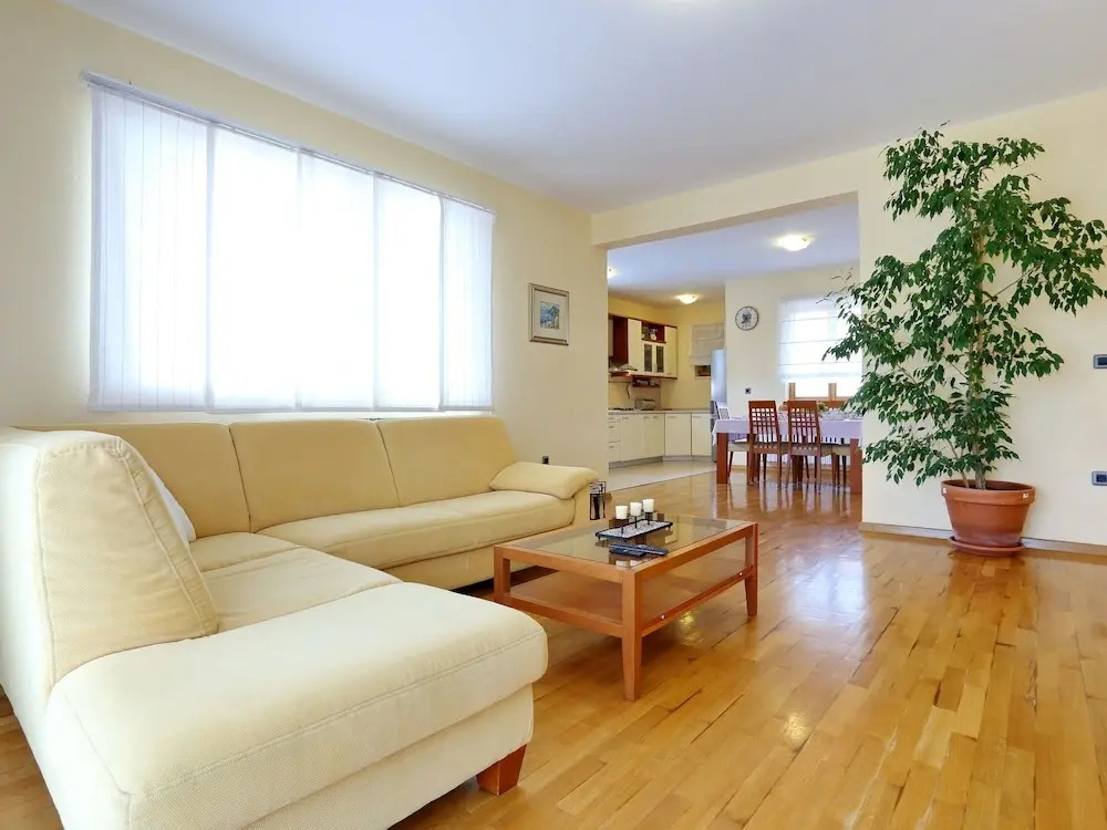 Luxurious Villa in Zadar With Swimming Pool