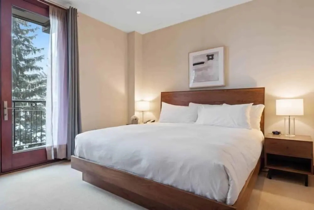 4 Bedroom + Den Luxury Residence at Solaris Residences