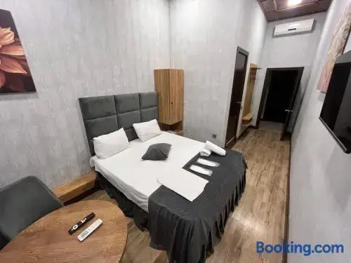 SECRET HOTEL
