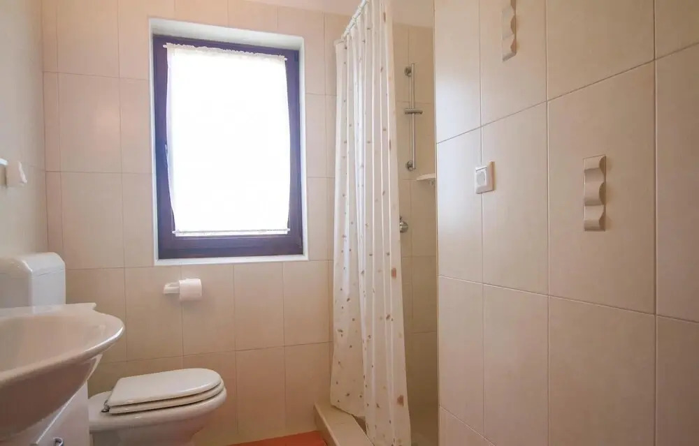 Beautiful Home in Rakalj With Wifi and 2 Bedrooms