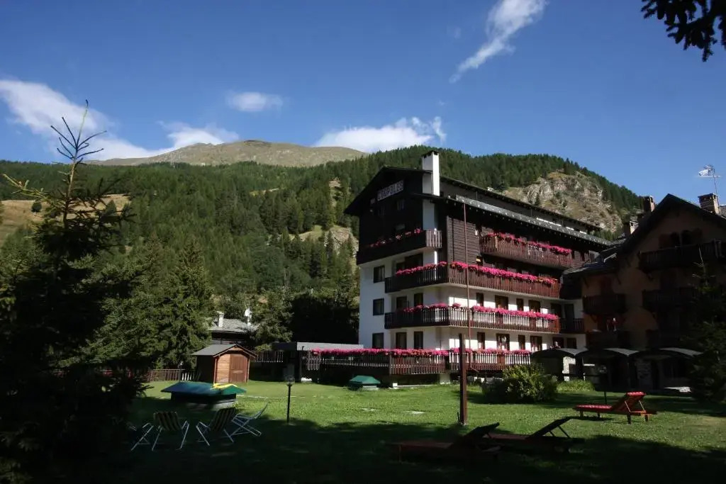Breithorn Lodge