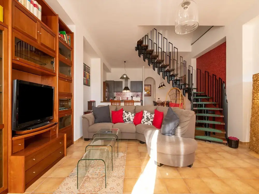 Elegant Apartment in Buonalbergo near Town Center