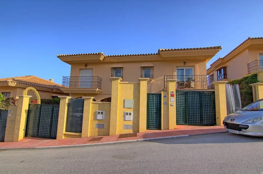 CT 118 - Casa Dublin