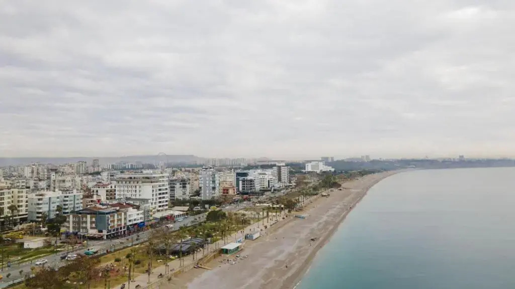 Flat With Terrace Next To Konyaalti Beach