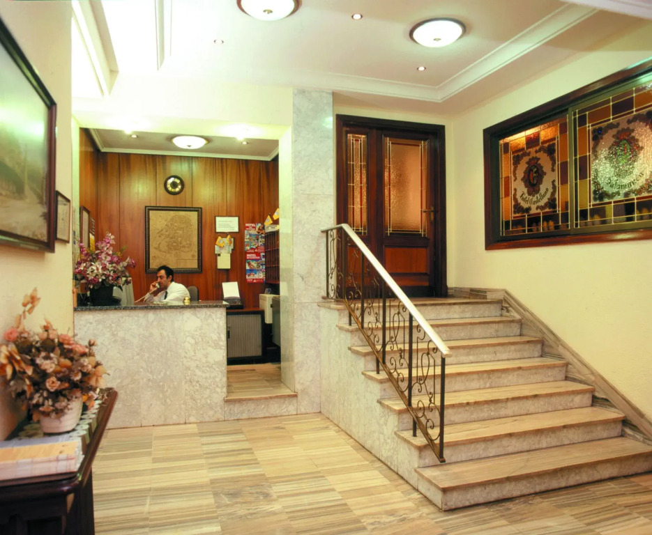 Hotel Castellano Centro