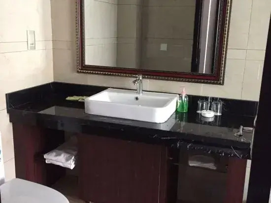 Tianzi Lake Ecological Resort