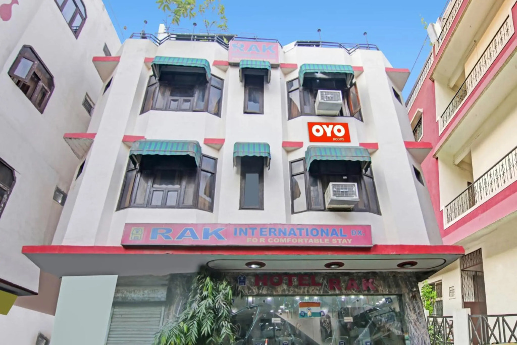 Flagship 70147 Hotel Br International