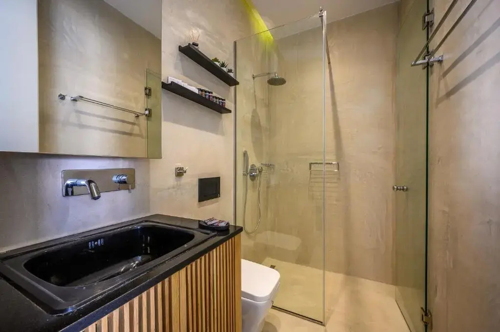 Talise II Luxury Suites