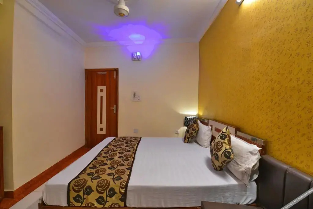 Hotel R S Residency