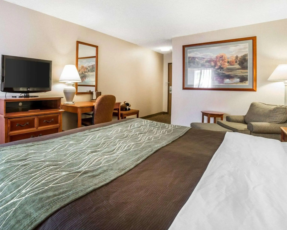 Comfort Inn at Buffalo Bill Village Resort