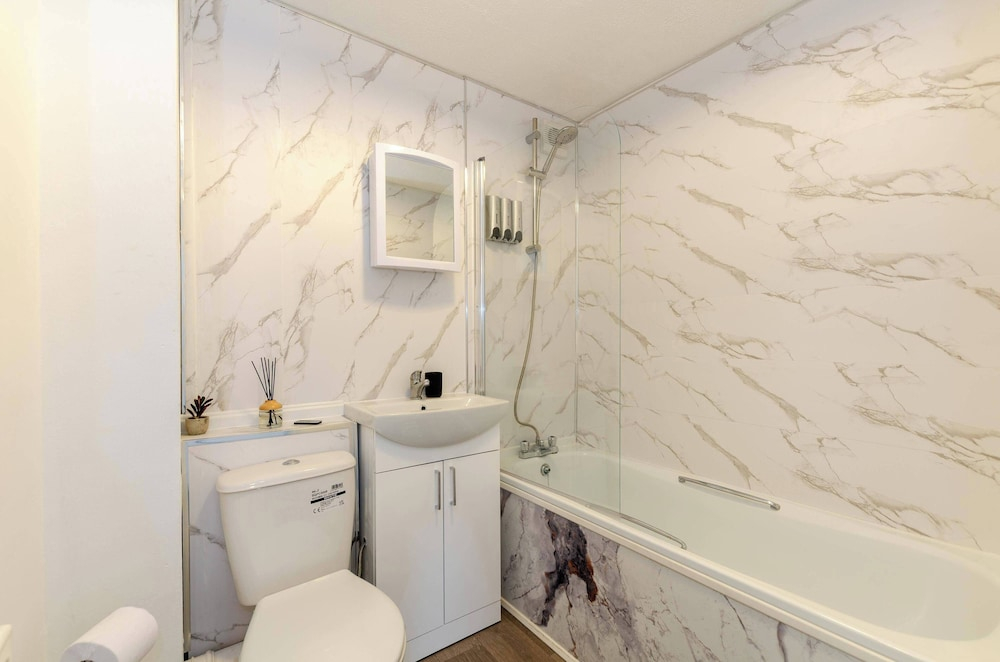 1 Bed- Sleeps 2 - Pet Friendly - City Centre