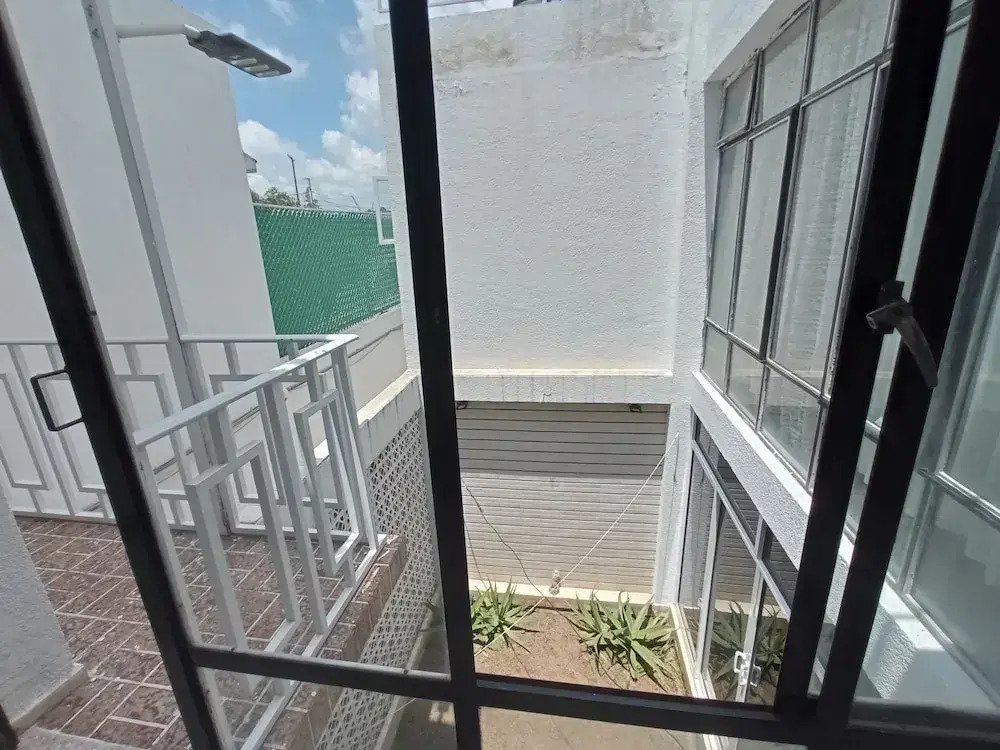 PROVENZA HOTEL & SUiTES