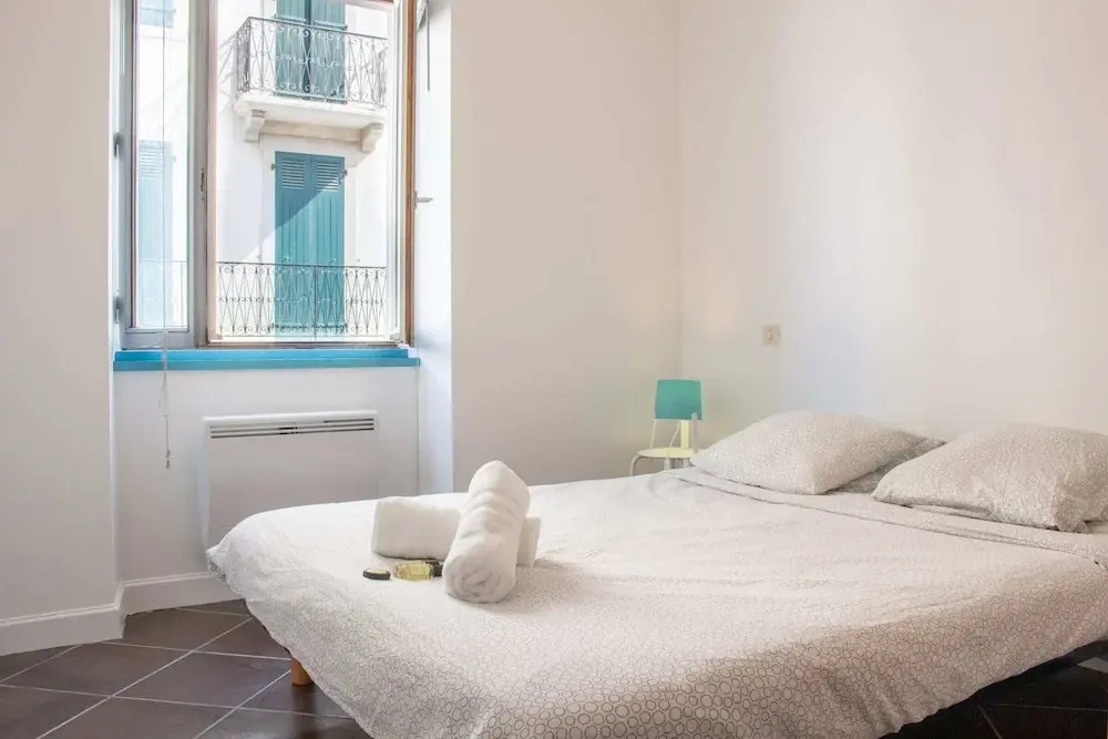 Cozy Apartment For 5 - 400m to Grande Plage