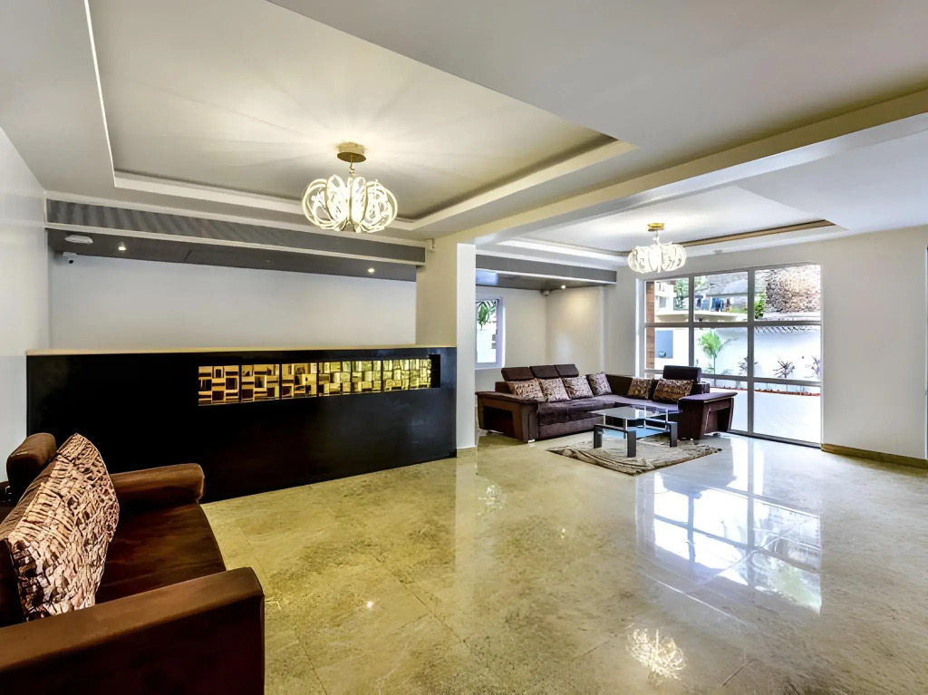 Hotel Golden Plateau
