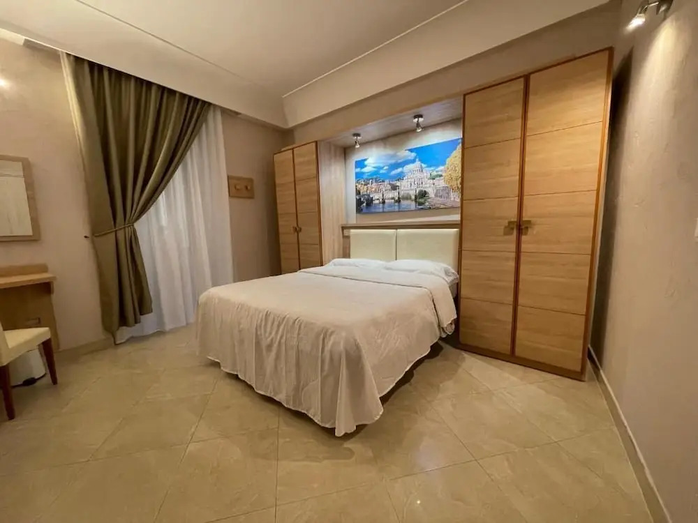 Spqr Suite Guest House