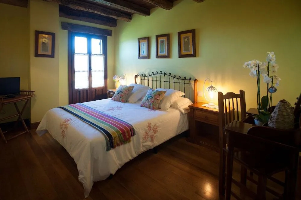 Casa Peluaga