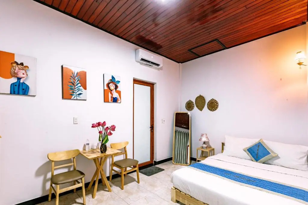 Nana 2 Homestay