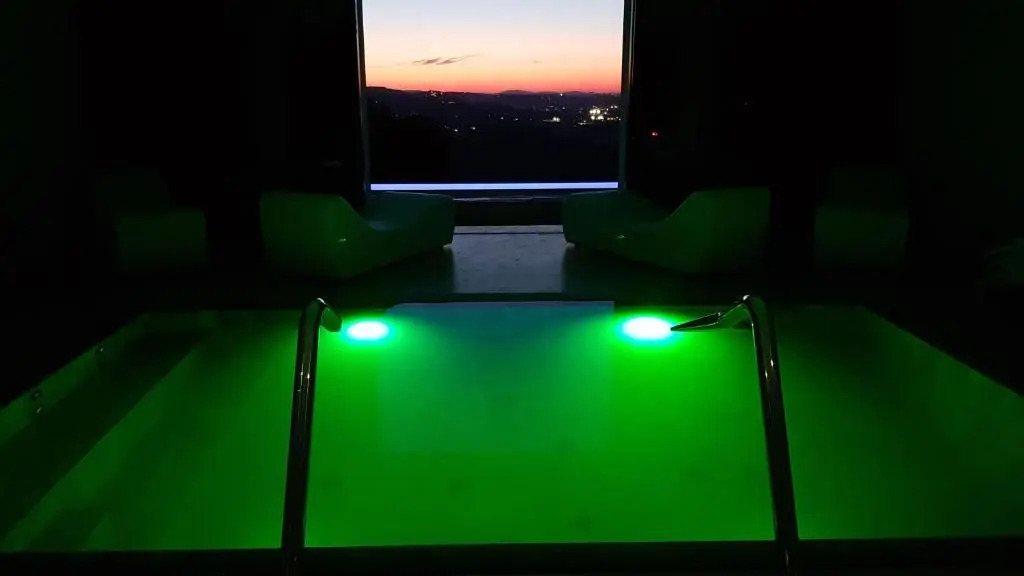 SUNSET SUITE SPA