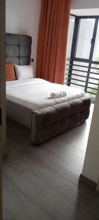 Perry west Appartment