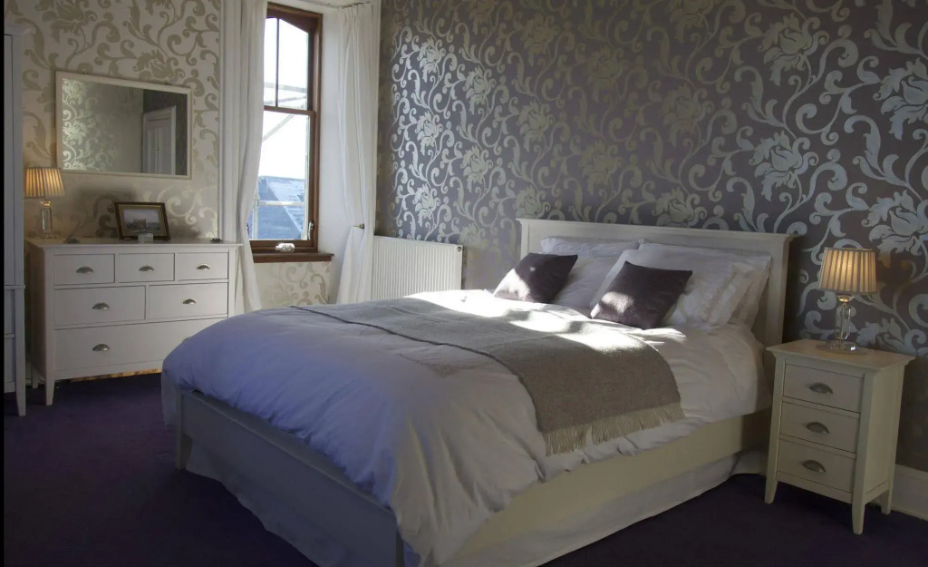South Ness House Bb