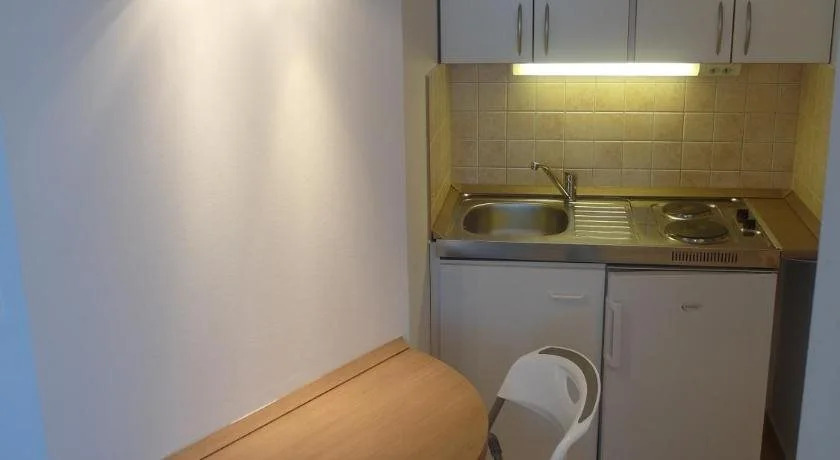 Tip-Top Apartmenthouse