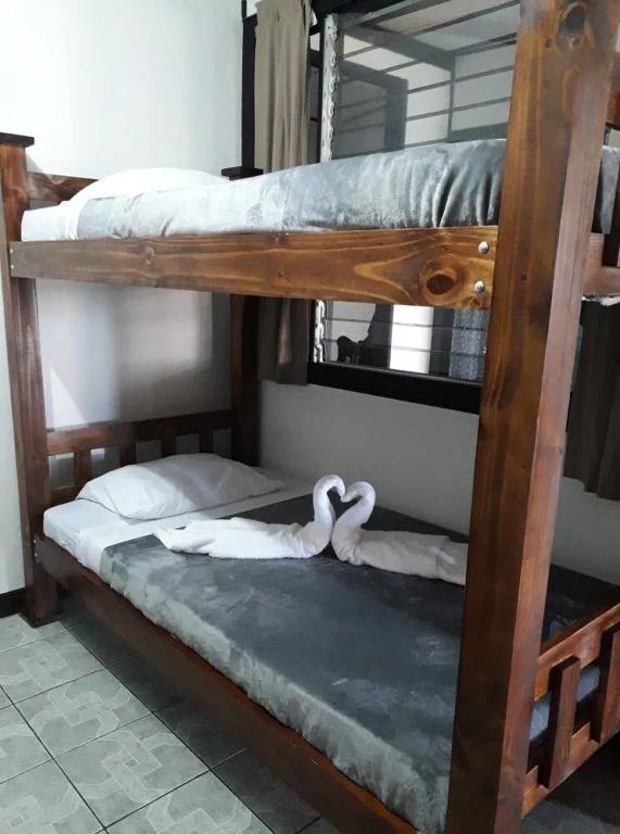 Hostel California