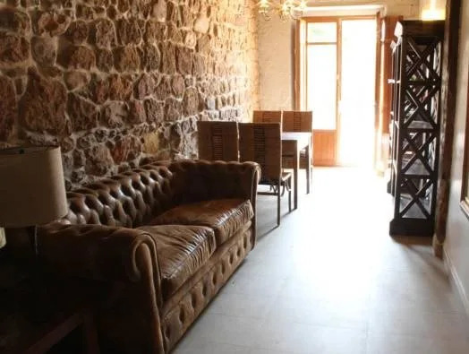 Apartamentos Rurales La Villa de Piedra