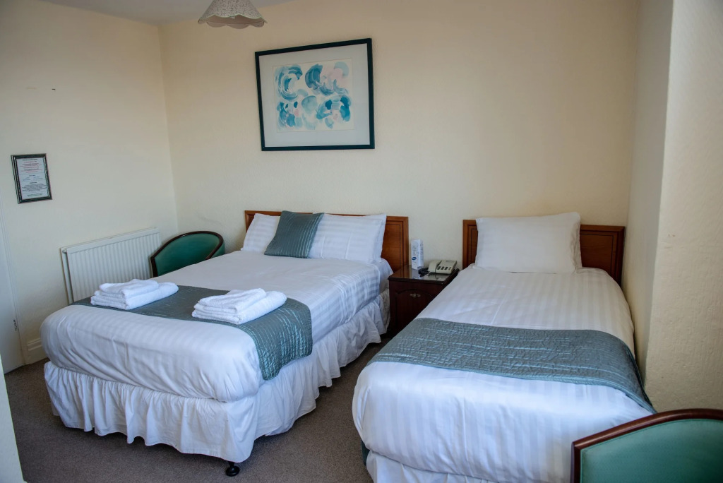 Royal Lion Hotel