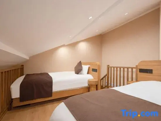 Jiuhuashan Liuru · Yunjian Garden Guesthouse (Roushen Treasure Hall Scenic Area Branch)