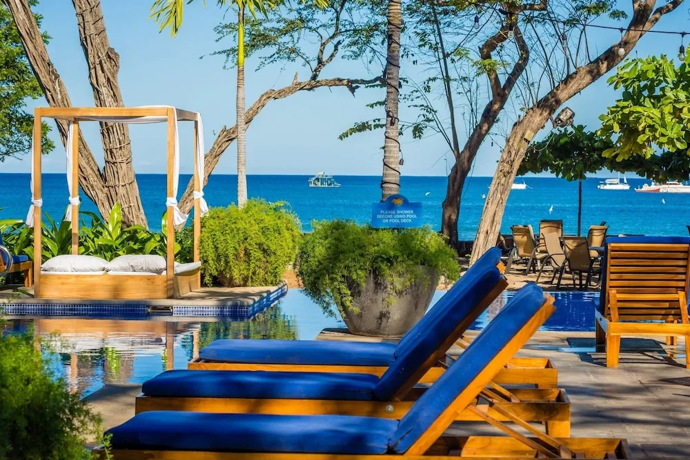 Jet Luxury at Langosta BeachResortVillas