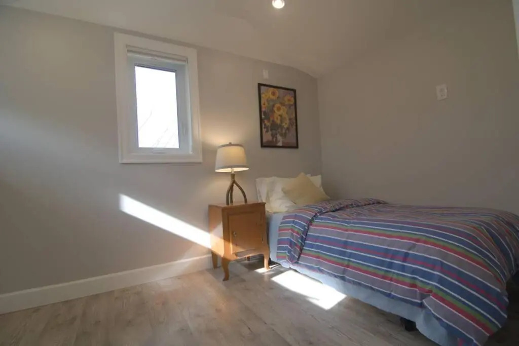 Vancouver Traveller Cottage