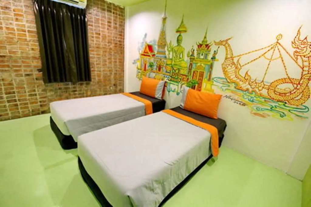 Chic Hostel