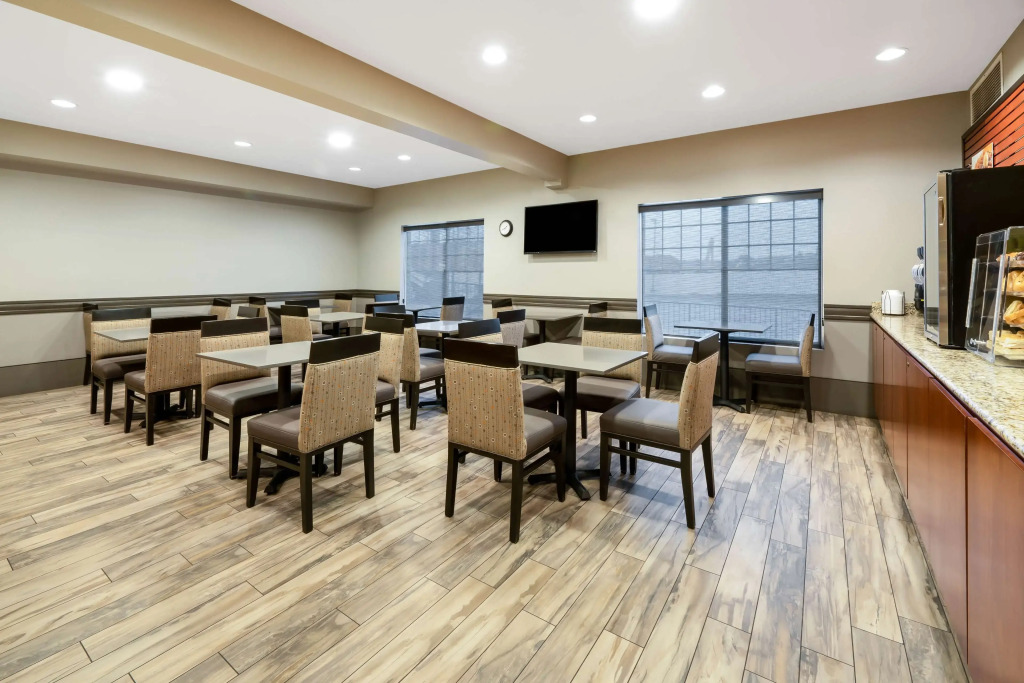 Best Western Plus Kalispell/Glacier Park West Hotel & Suites