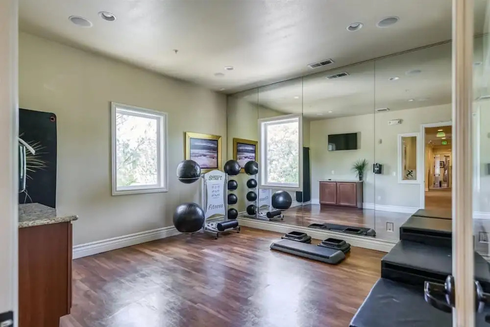 Marketing in Reno With 2 Bedrooms and 2 Bathrooms