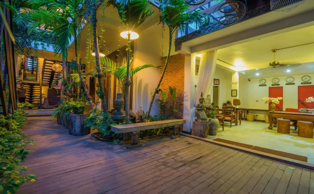 Cambana dAngkor Suites
