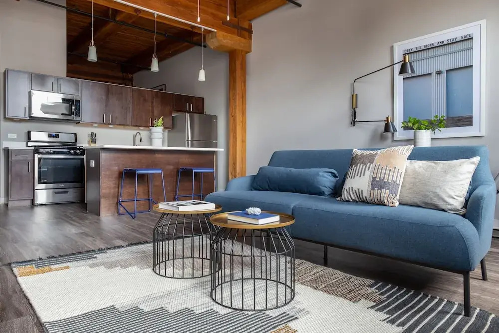 Cool South Loop Loft 5 Min to McCormick & Loop