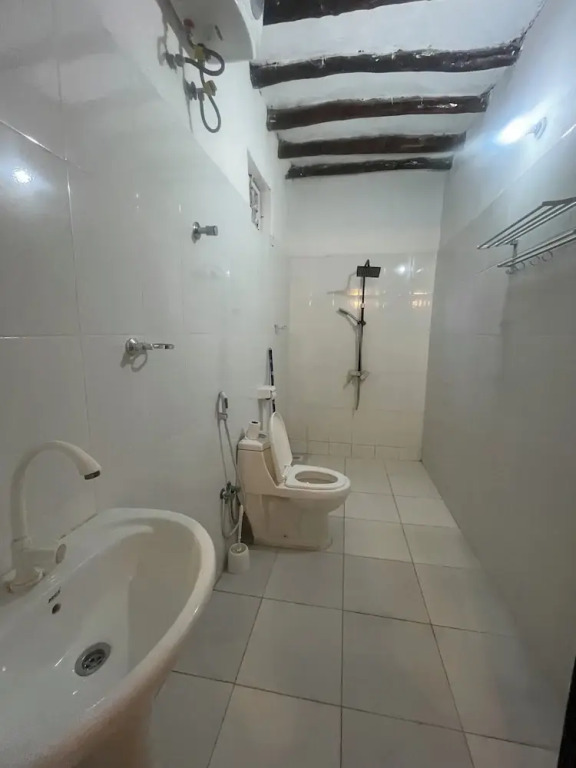 Zanzibar beach escape&Ocean View & High-Speed Wi-Fi