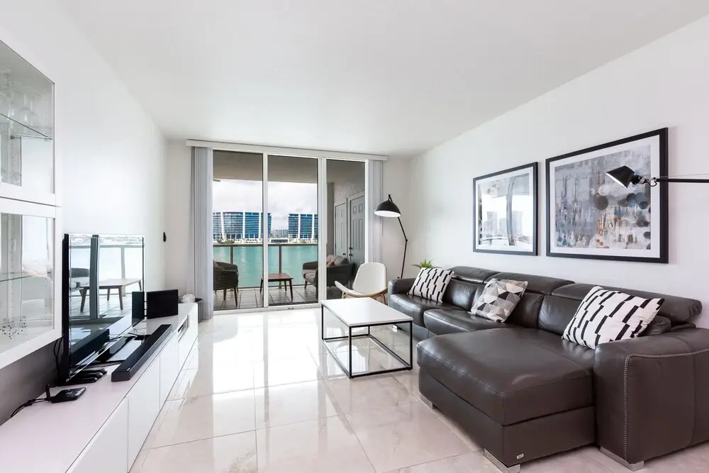 Le Marina Bay 408 - Condo 4 People, Sunny Isles
