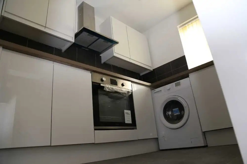 Budget 4-bedrooms In Thamesmead