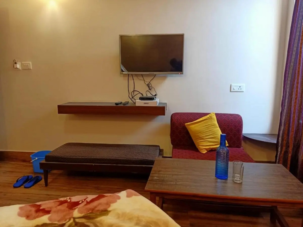 Guru Tashi Guest House